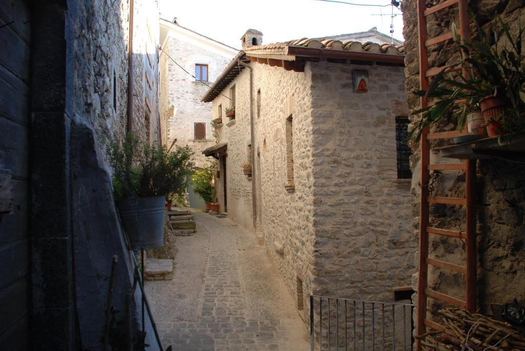 Il Paradiso Nel Borgo Arrone ภายนอก รูปภาพ