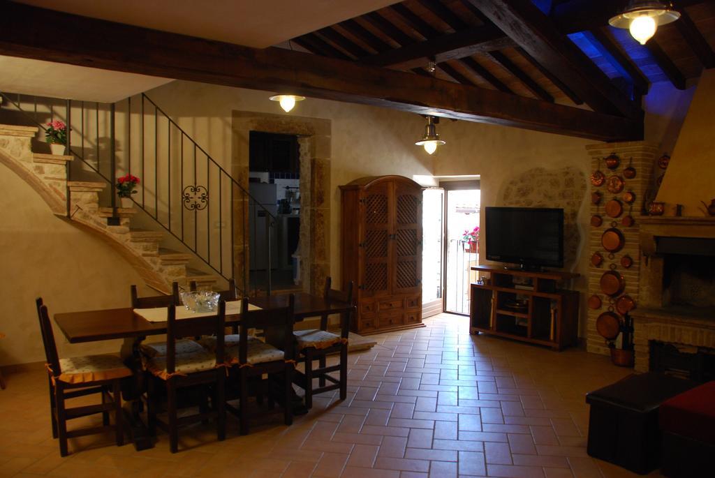 Il Paradiso Nel Borgo Arrone ภายนอก รูปภาพ